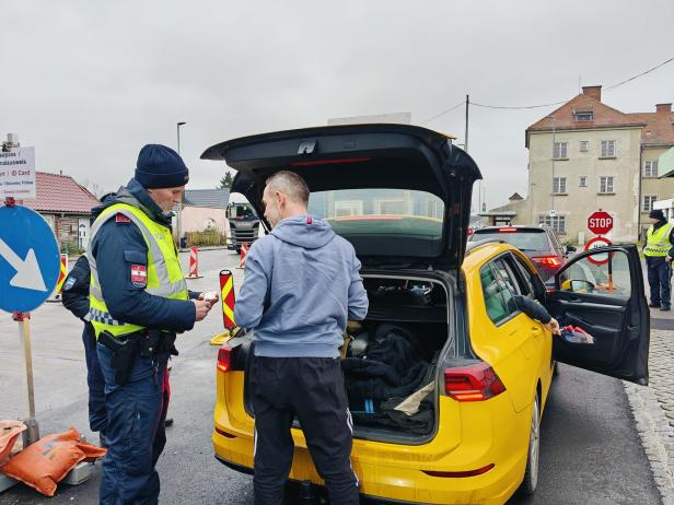 Grenzkontrolle Kleinhaugsdorf