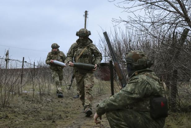 Ukrainian troops on the Zaporizhzhia front in southeastern Ukraine