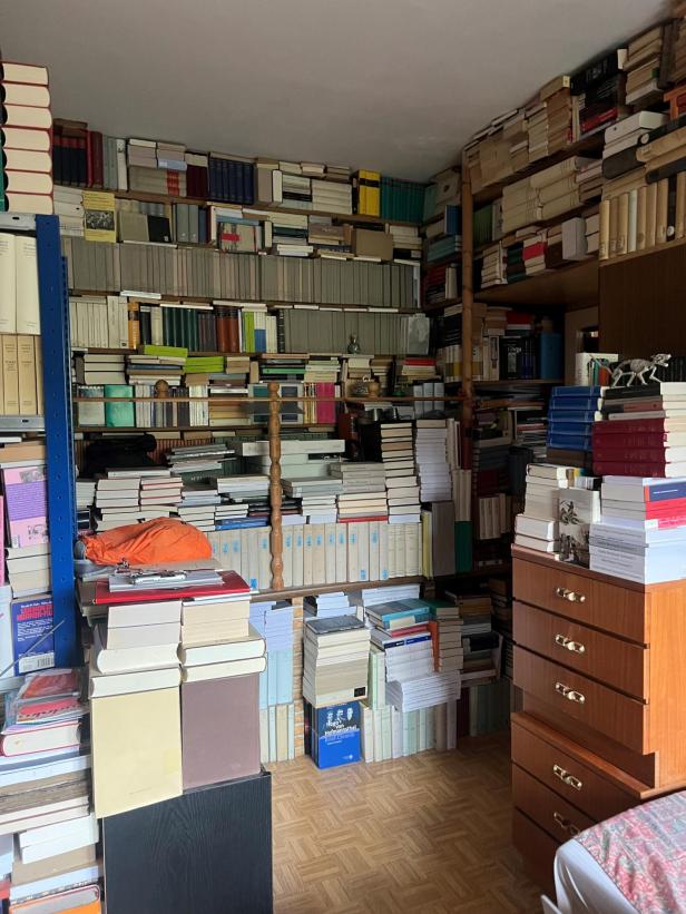 Die Bücher in Franco Schedls Wohnung