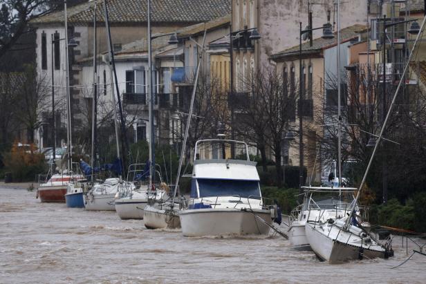Southern France faces flood warning following heavy rain