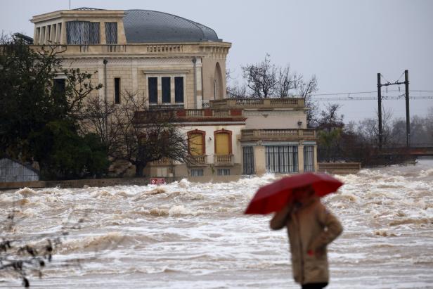 Southern France faces flood warning following heavy rain