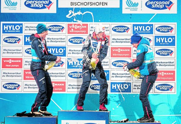 Bei der Tournee 2024/'25 gab es durch Daniel Tschofenig, Jan Hörl und Stefan Kraft einen österreichischen Dreifachsieg