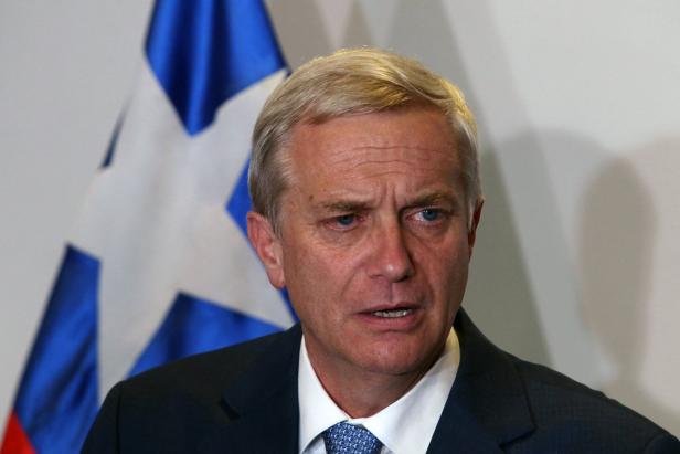 TOPSHOT-ECUADOR-CHILE-DIPLOMACY