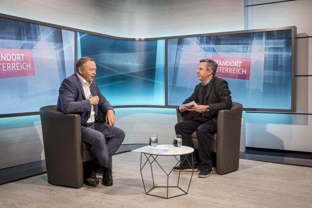 Wienerberger Österreich Geschäftsführer Johann Marchner beim Gespräch mit dem KURIER.