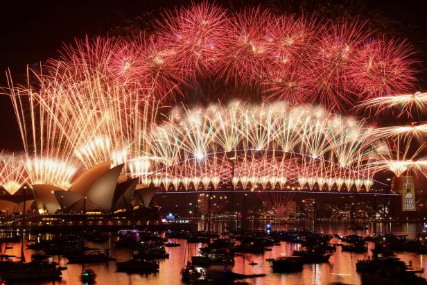 New Year's celebrations with fireworks display, in Sydney