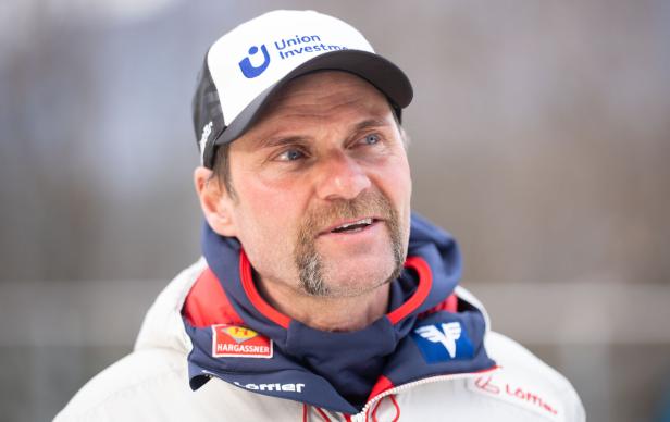 Bart aber herzlich: ÖSV-Cheftrainer Andreas Widhölzl präsentierte im Laufe der Tournee viele Bartmodelle