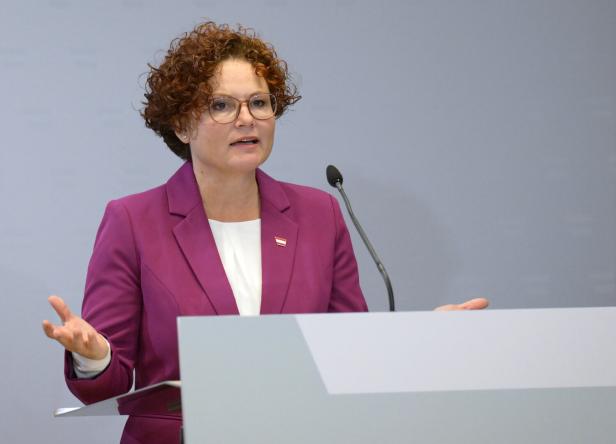 PG BUNDESREGIERUNG ZU BILLIGSTROMGESETZ UND WEITEREN SCHRITTEN FÜR LEISTBARE ENERGIE: ZEHETNER (ÖVP)