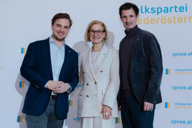 Visionen, Vernetzung, Zukunft: Gänserndorf startete politisch ins neue Jahr