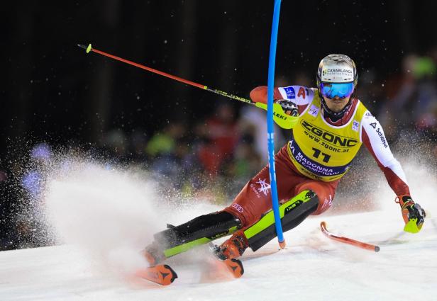 Manuel Feller kam nicht ins Ziel