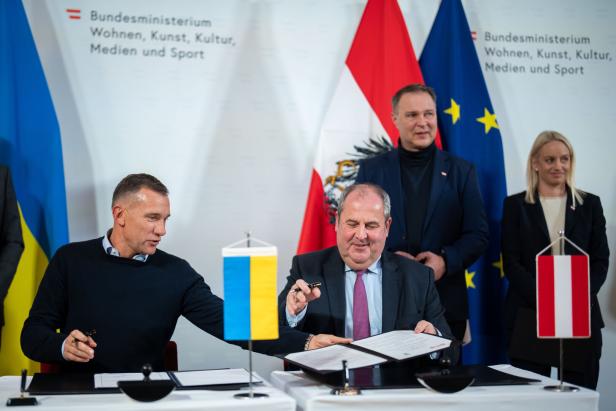 Andrij Shevchenko und Josef Pröll unterzeichneten ein Memorandum.