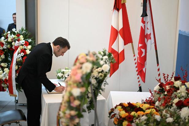 Switzerland holds national day of mourning for victims of Crans-Montana fire