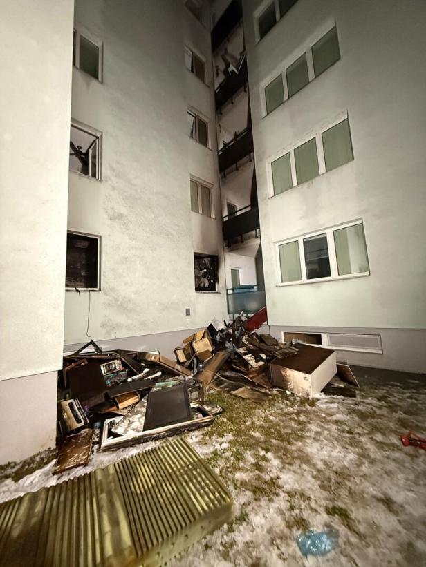 Inventar der Wohnung ausgeräumt 