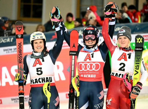 SKI ALPIN: FRAUEN-WELTCUP SLALOM FLACHAU / MOLTZAN/SHIFFRIN/TRUPPE