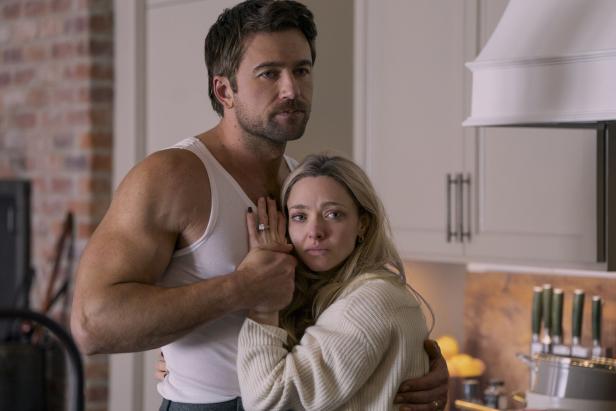  Brendan Sklenar und Amanda Seyfried.