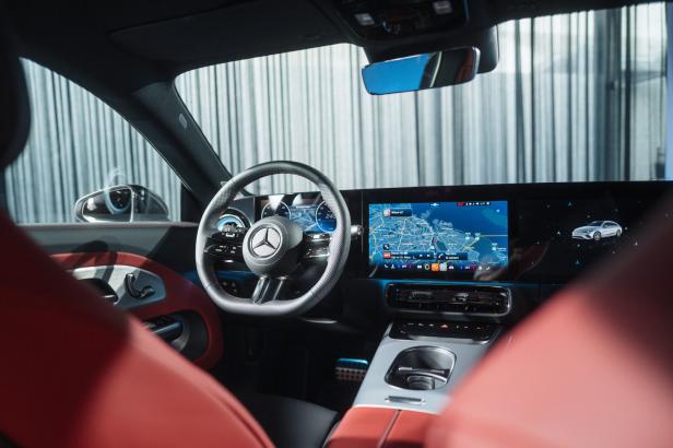 Der neue Mercedes-Benz CLA Shooting Brake mit EQ Technologie: mehr Raum für Intelligenz

The all-new Mercedes-Benz CLA Shooting Brake with EQ Technology  more room for intelligence