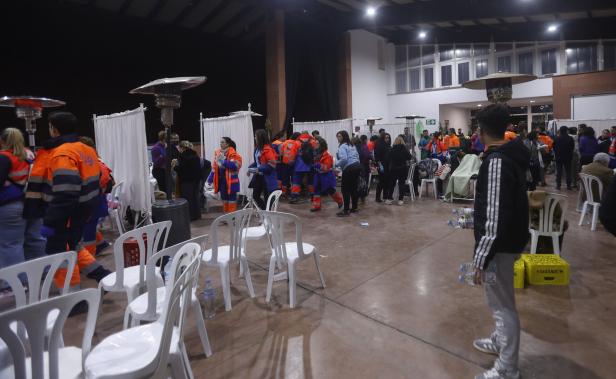 Several killed in train derailment in Cordoba, Spain