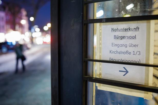 Blackout hits southwest Berlin