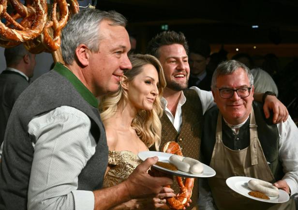 "33. WEISSWURSTPARTY": STROBL / NASCHENWENG / HAUSER / ELTON