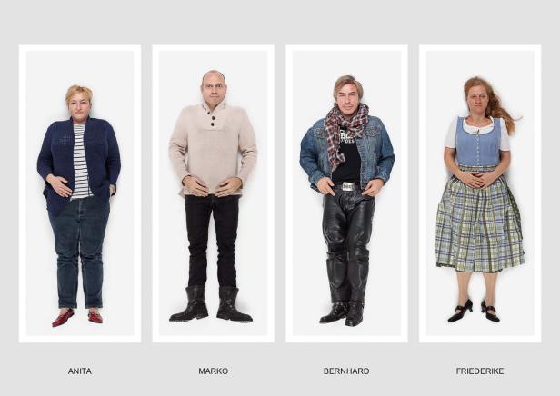 Vier Personen, Anita, Marko, Bernhard und Friederike, posieren vor einem weißen Hintergrund.
