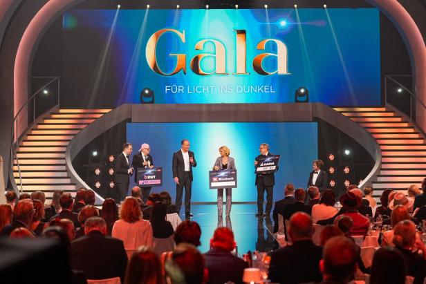 LICHT INS DUNKEL-Gala: Szenenbild des inklusiven Gala-Formats für den guten Zweck