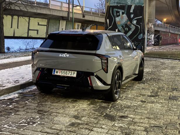 Kia EV4 Heck
