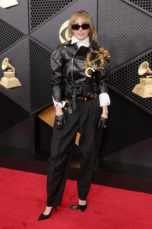 Miley Cyrus in Celine 