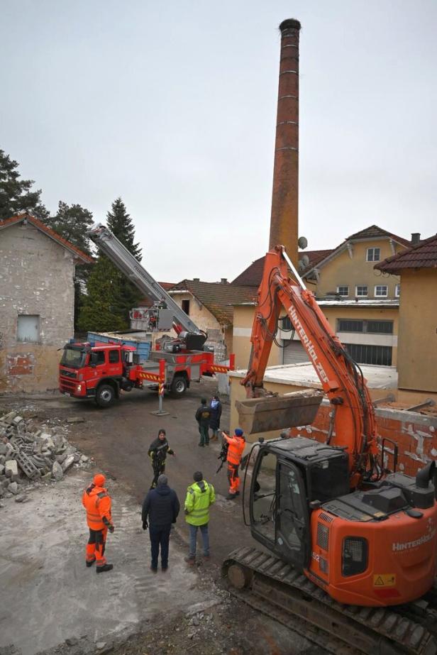 Feuerwehrkran am Molkereigelände von St. Georgen/Ybbsfelde
