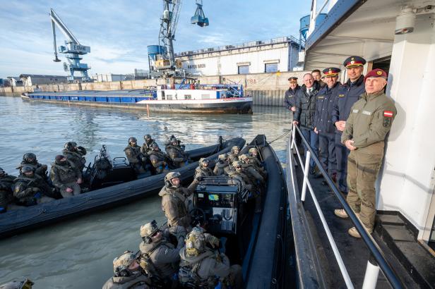 Anti-Terror-Übung im Ölhafen Lobau