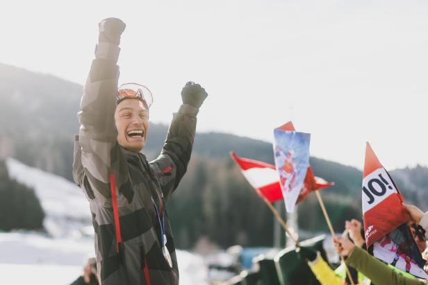 Johannes Lamparter feierte mit seinen Fans den Gewinn der Silbermedaille