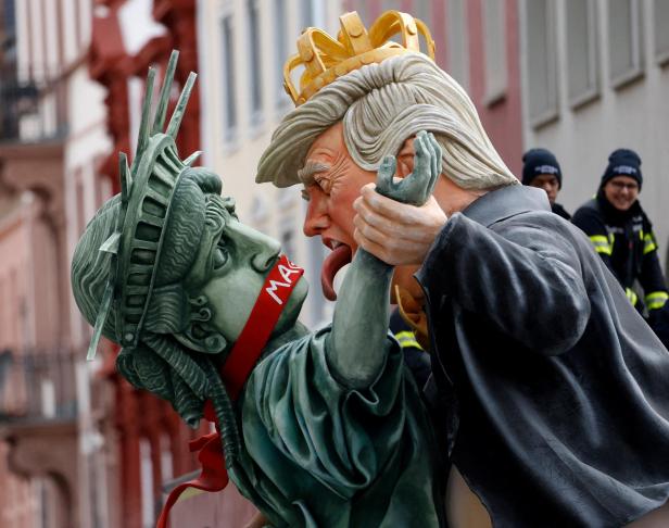 Rosenmontag brutal: So ziehen die Deutschen über Trump, Putin und Co. her