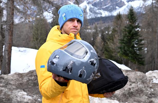 Skeleton - IOC President Kirsty Coventry meets skeleton racer Vladyslav Heraskevych of Ukraine