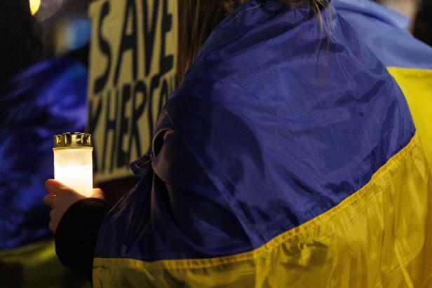 KUNDGEBEUNG "MARSCH DES LICHTS"