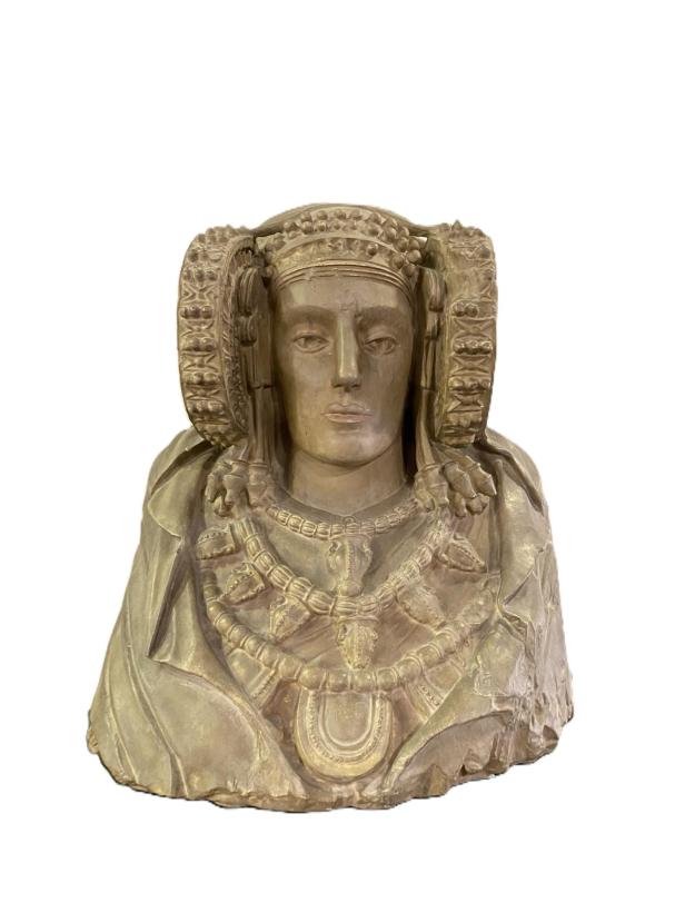 "Dama de Elche" Stele