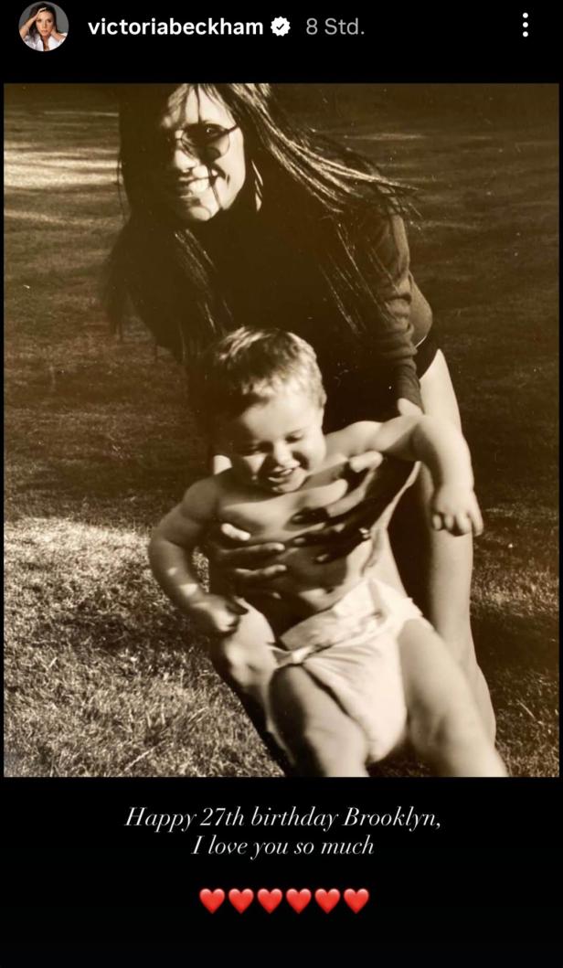Victoria Beckham und Brooklyn als Baby
