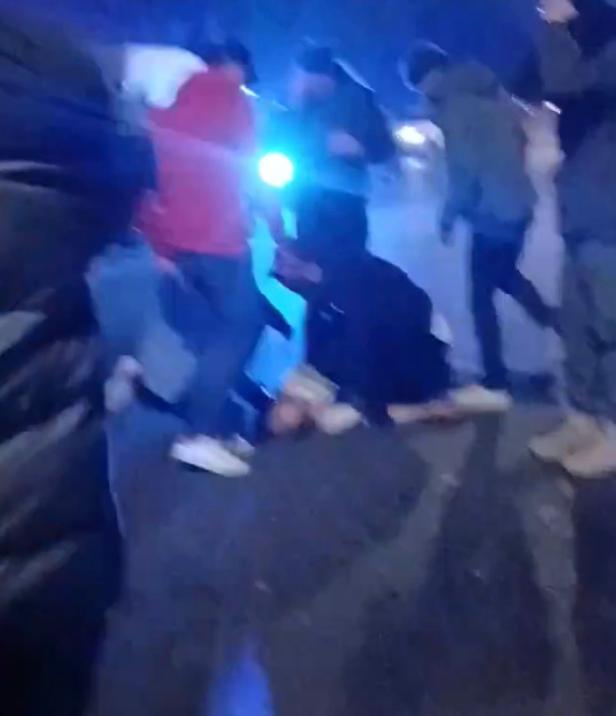 Neun Verletzte nach Ausschreitungen