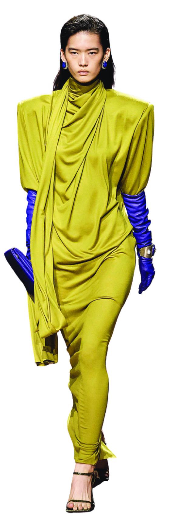 FASHION-FRANCE-WOMEN-MUGLER