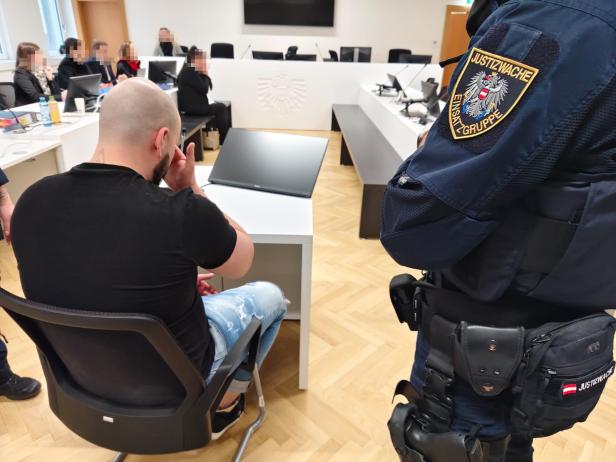 Prozess um versuchten Mord