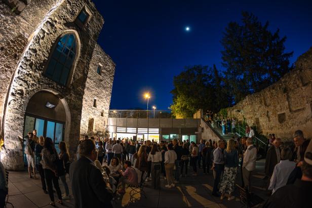Der Innenhof der Burg Perchtoldsdorf