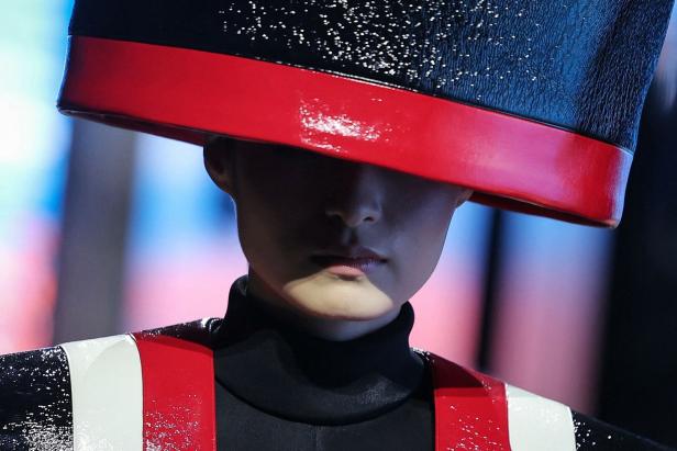 FASHION-FRANCE-WOMEN-PIERRE CARDIN