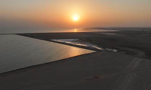 Bau einer Entsalzungsanlage im irakischen Basra