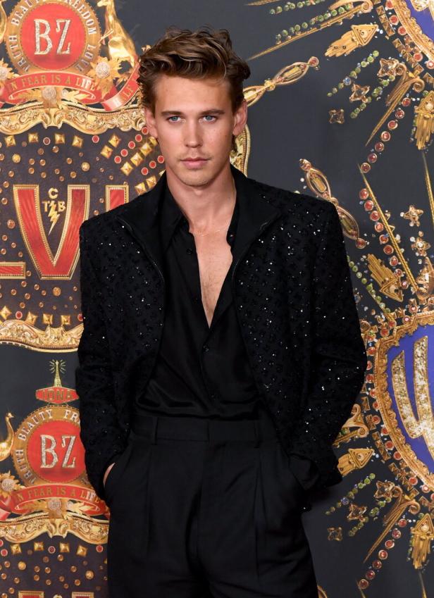 Elvis movie premieres in Australia