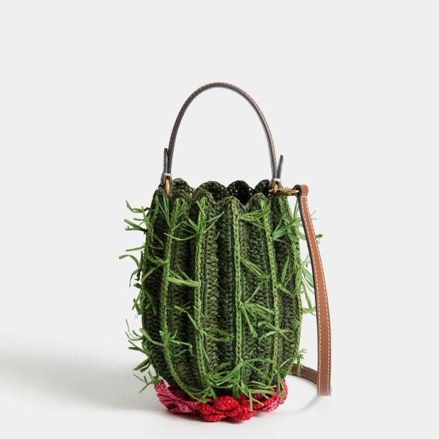 Eine grüne Tasche, die aussieht wie ein Kaktus