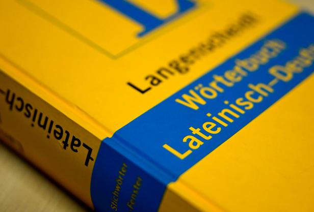 Wörterbuch - Latein-Deutsch