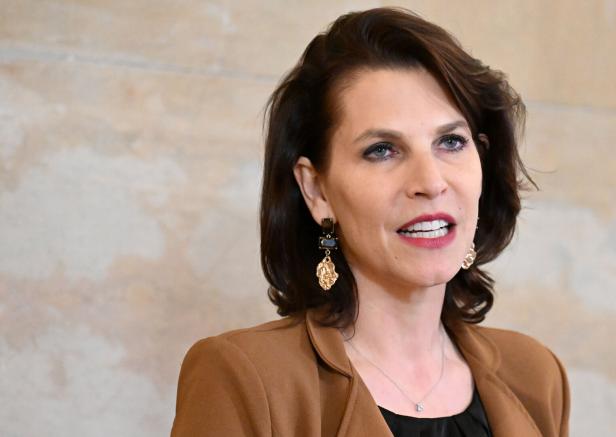 SALZBURGER FESTSPIELE: STATEMENT NACH SITZUNG DES KURATORIUMS - EDTSTADLER (ÖVP)