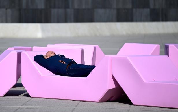 ++ THEMENBILD ++ ENZIS IM MQ