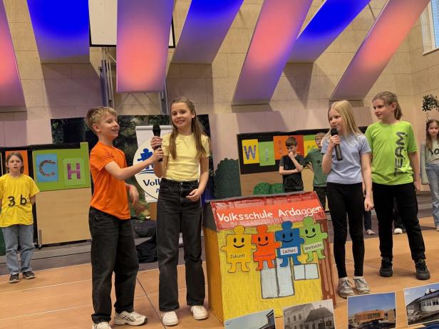 Schüler brachten bei Eröffnung tolle Beiträge 