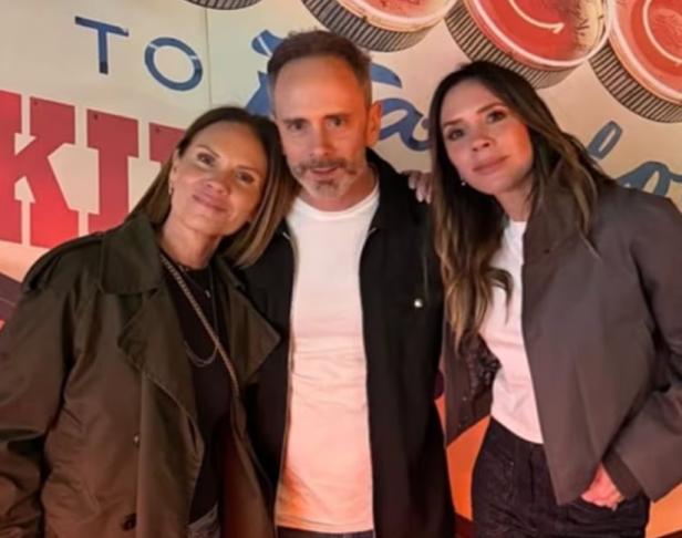 Victoria Beckham und ihre Geschwister