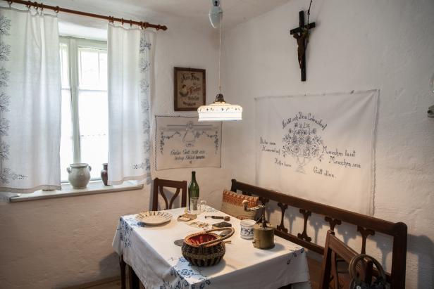 Spruchdeckerl Museumsdorf Niedersulz