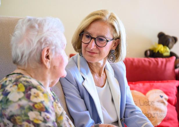 Johanna Mikl-Leitner: Gemeinsam statt einsam