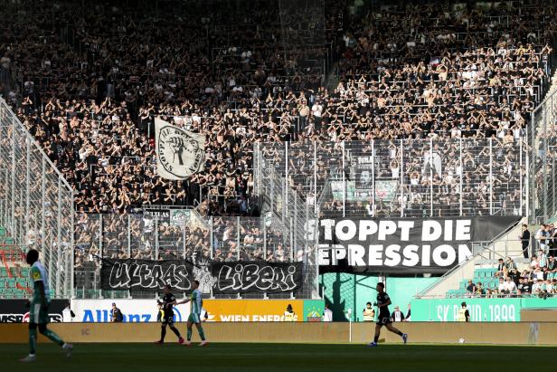 FUSSBALL/BUNDESLIGA/ADMIRAL BUNDESLIGA/MEISTERGRUPPE/3. RUNDE: SK RAPID - SK PUNTIGAMER STURM